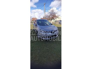 Renault Scenic besprekoran