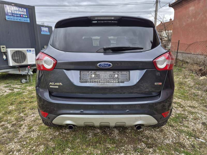 Ford Kuga 2.0 4x4 TITANIUM