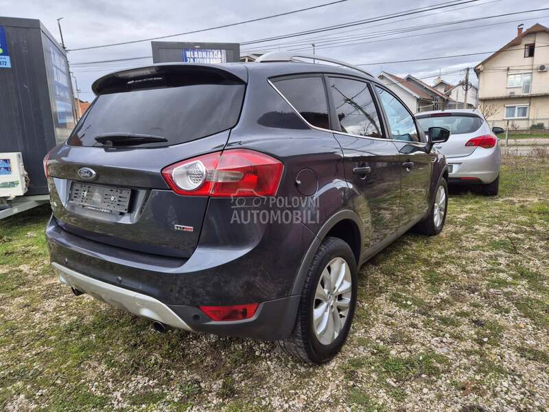 Ford Kuga 2.0 4x4 TITANIUM