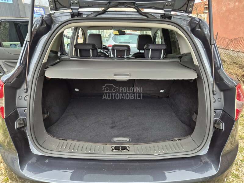 Ford Kuga 2.0 4x4 TITANIUM