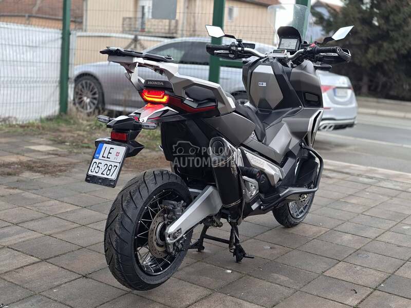 Honda XADV