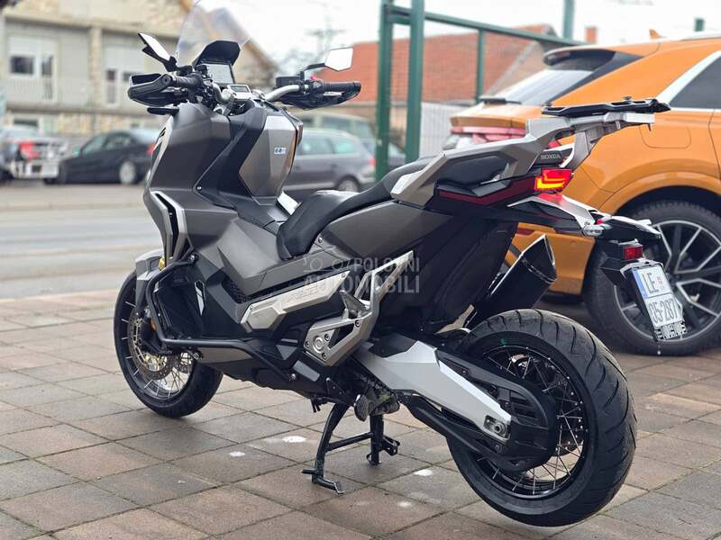Honda XADV
