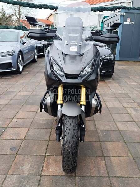 Honda XADV