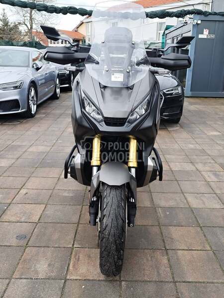 Honda XADV