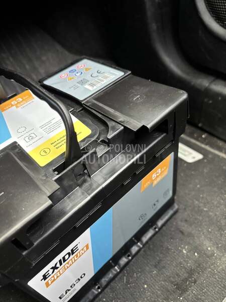 Nov akumulator Exide  EA530