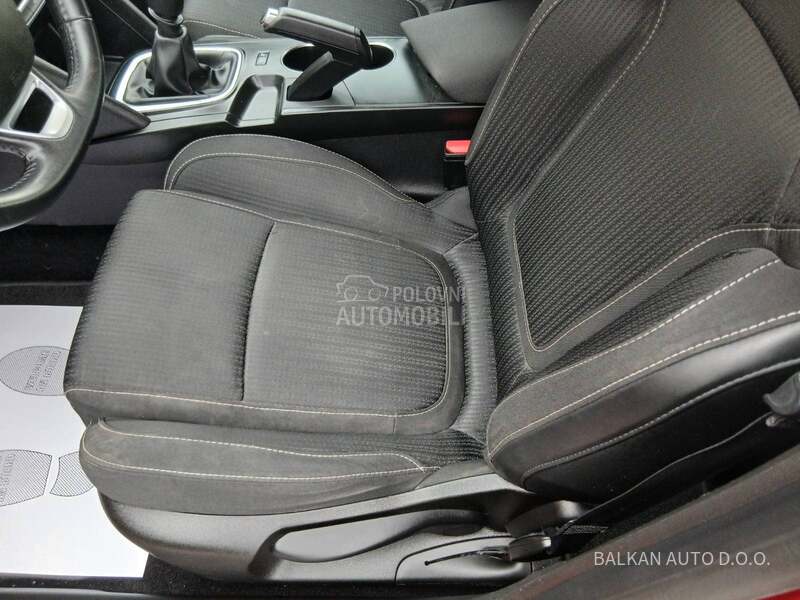 Renault Megane 1.5DCI/NAV/LED/VIRTU