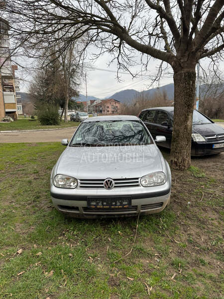 Volkswagen Golf 4 
