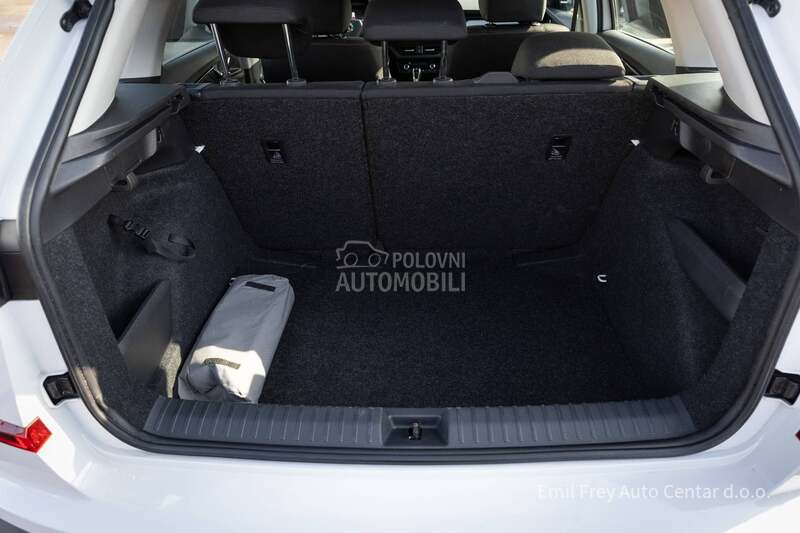 Škoda Kamiq Selection 1.0tsi DSG