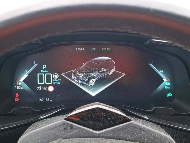 DS 7 HYBRIDE 4X4 OPERA