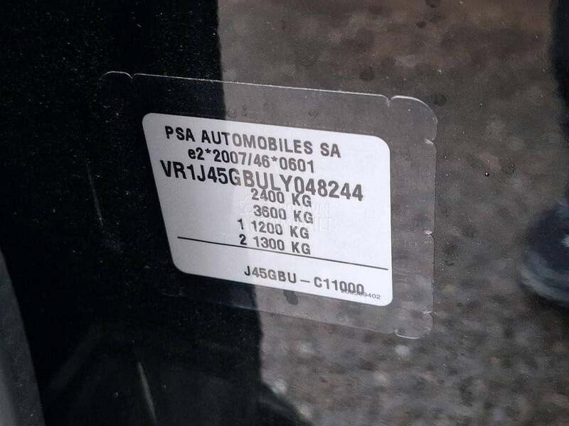 DS 7 HYBRIDE 4X4 OPERA