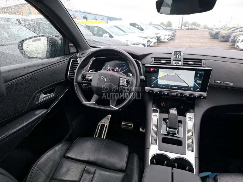 DS 7 HYBRIDE 4X4 OPERA