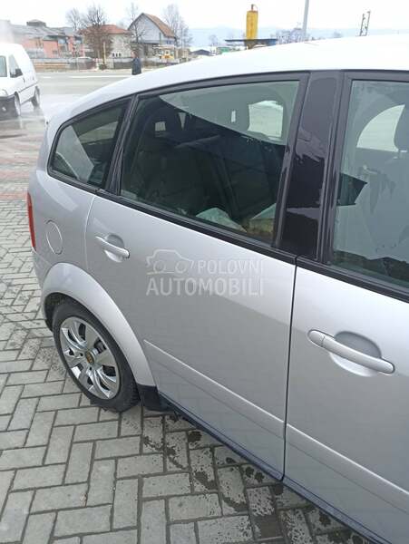 Audi A2 