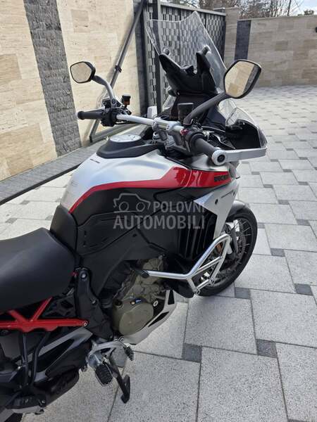 Ducati Multistrada Rally V4