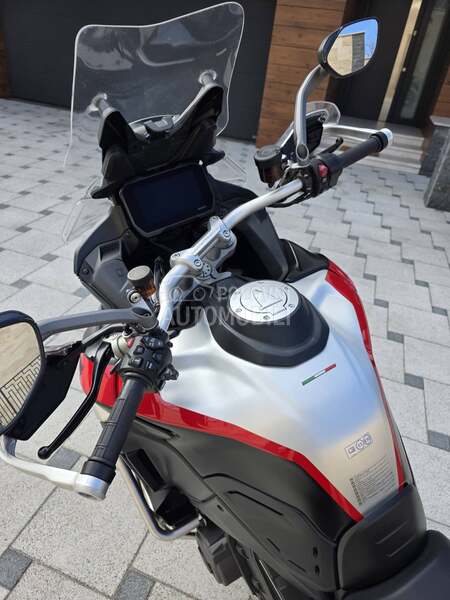 Ducati Multistrada Rally V4