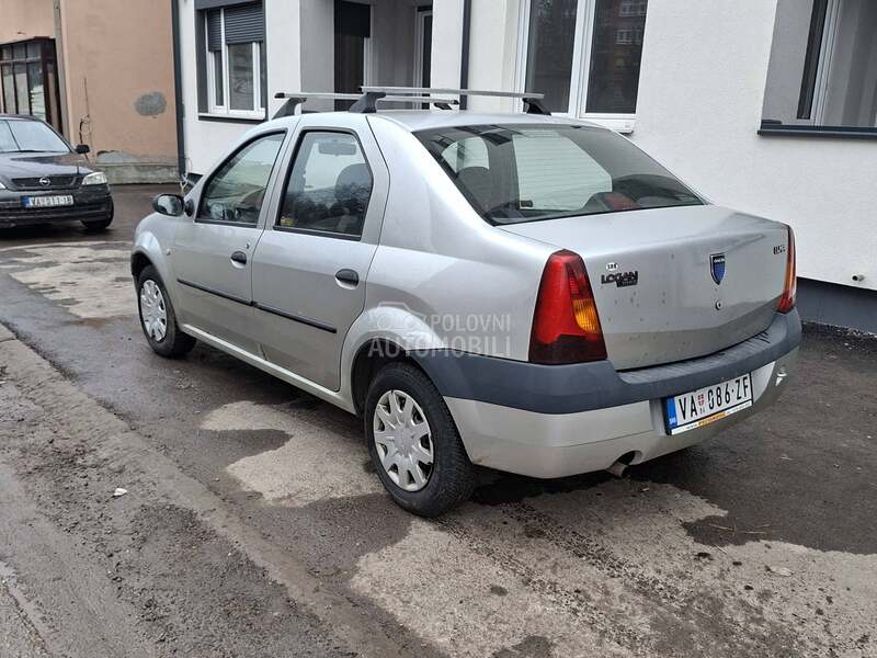 Dacia Logan 