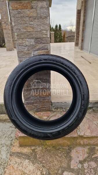 Goodyear 255/40 R18 Letnja