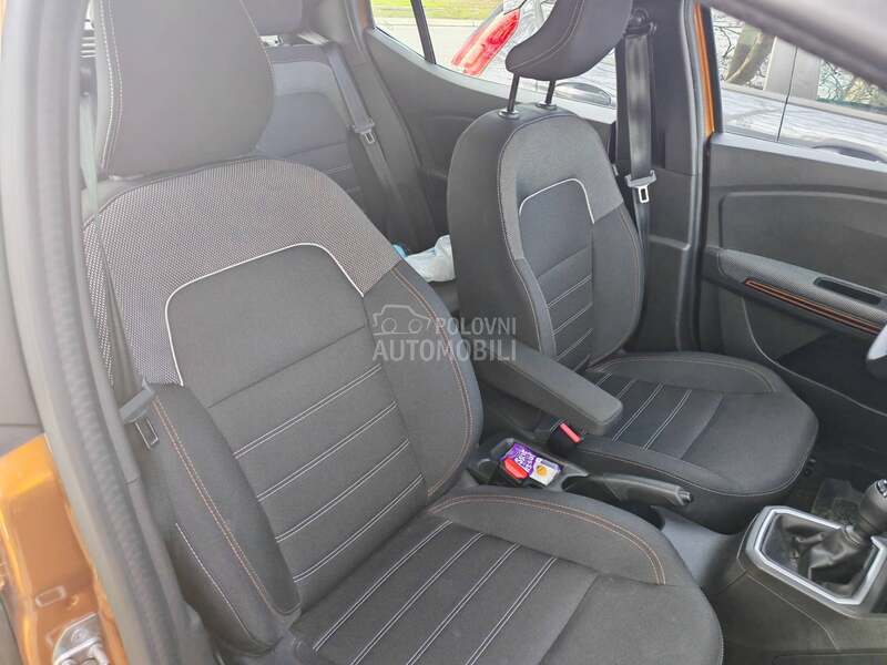 Dacia Stepway EXPRESSION ECO-G 100