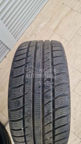 Ostalo 225/45 R17 Letnja