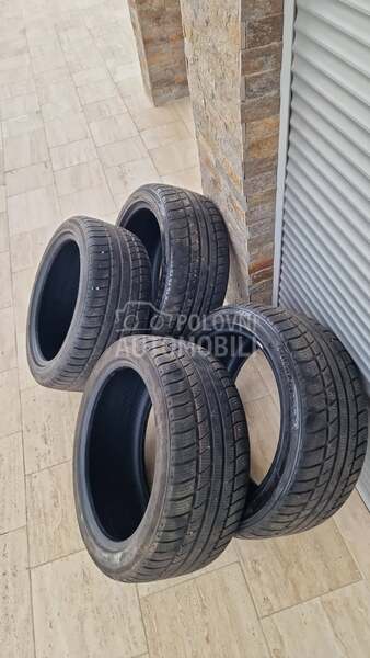Ostalo 225/45 R17 Letnja