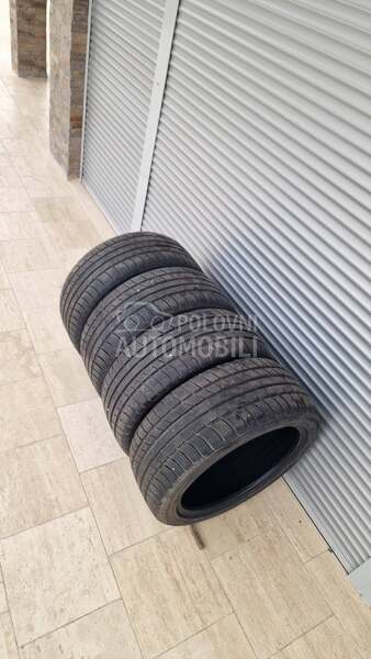 Ostalo 225/45 R17 Letnja