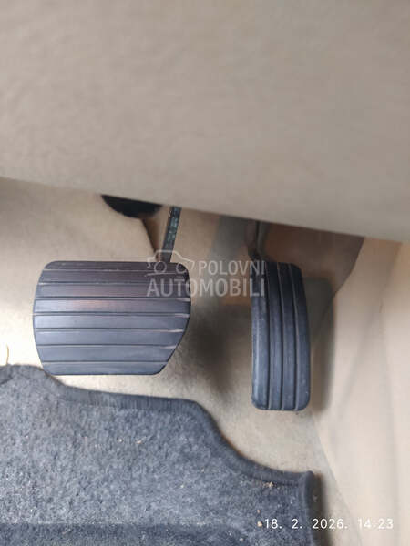 Renault Modus prava km