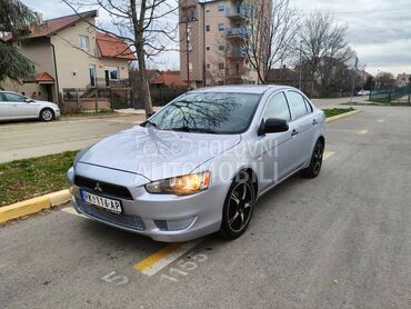 Mitsubishi Lancer 