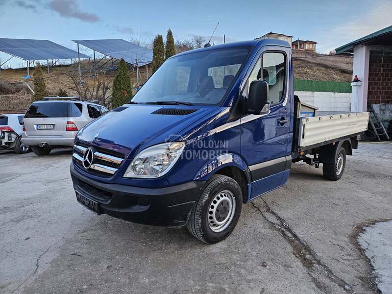Mercedes Benz Sprinter
