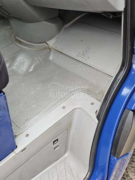 Mercedes Benz Sprinter