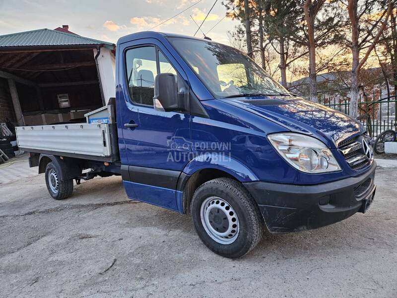 Mercedes Benz Sprinter