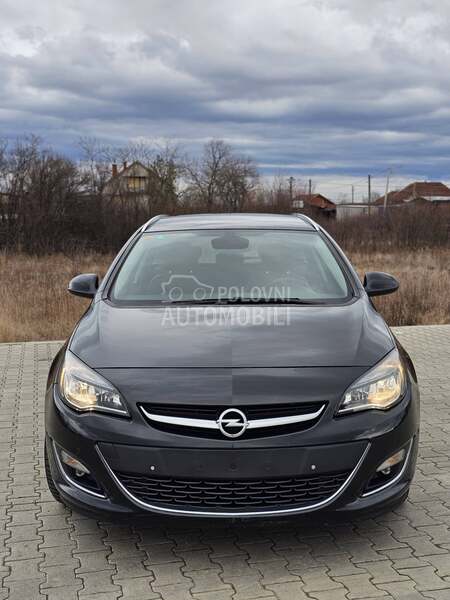 Opel Astra J 1.4