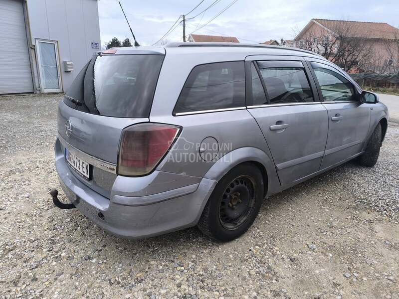 Opel Astra H 