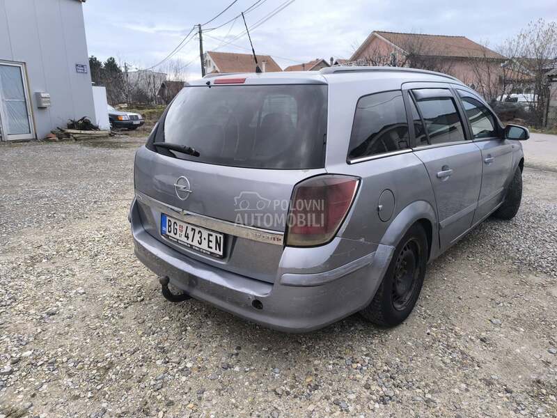 Opel Astra H 