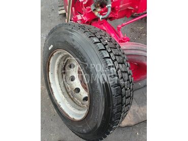 Roadstone 275/70 R22.5 Sve sezone