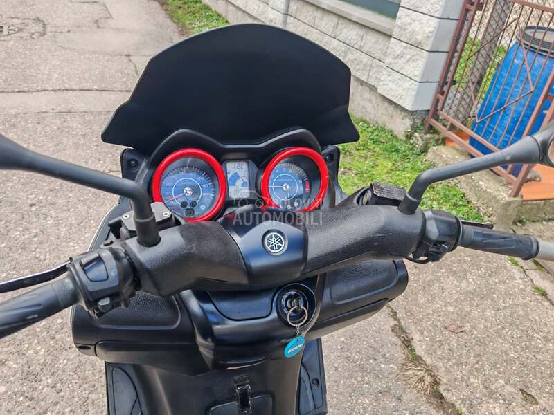 Yamaha X max