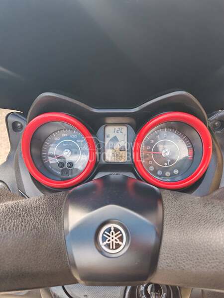 Yamaha X max