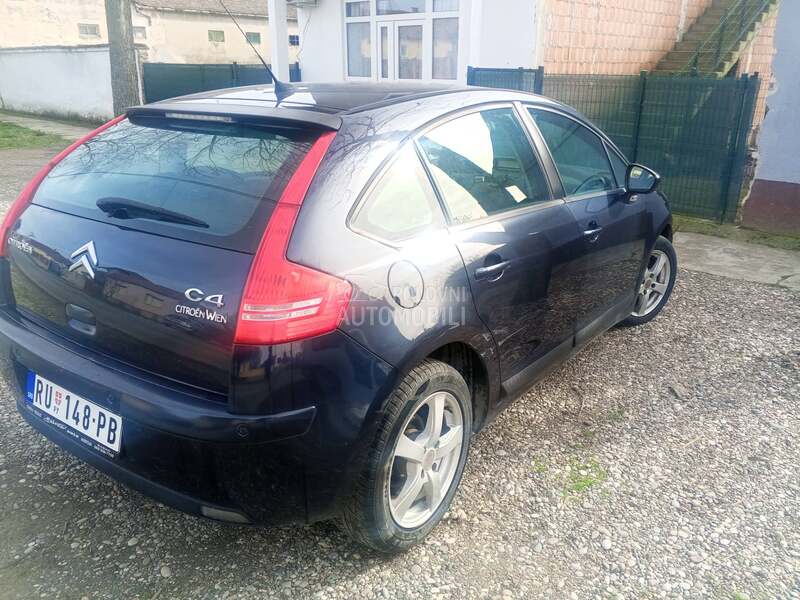 Citroen C4 