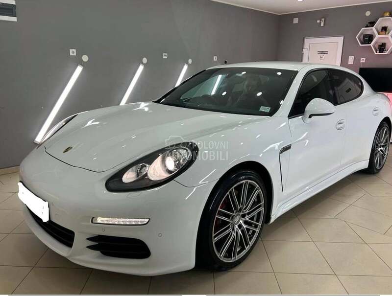 Porsche Panamera facelift