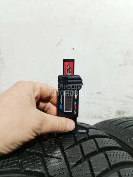 Bridgestone 205/60 R16 Zimska