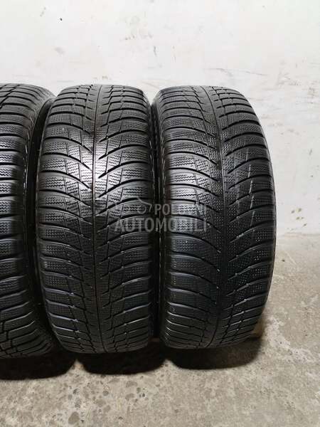 Bridgestone 205/60 R16 Zimska
