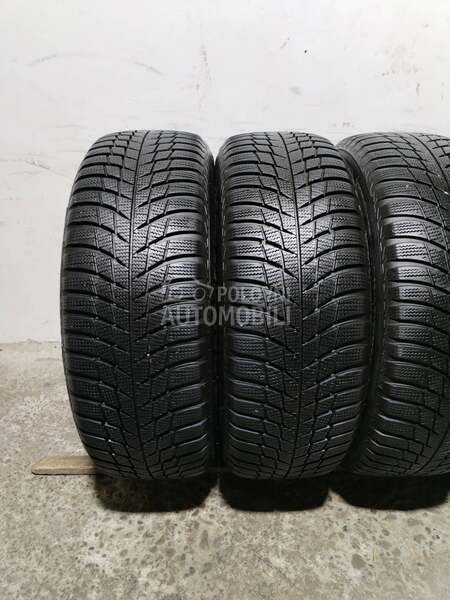 Bridgestone 205/60 R16 Zimska