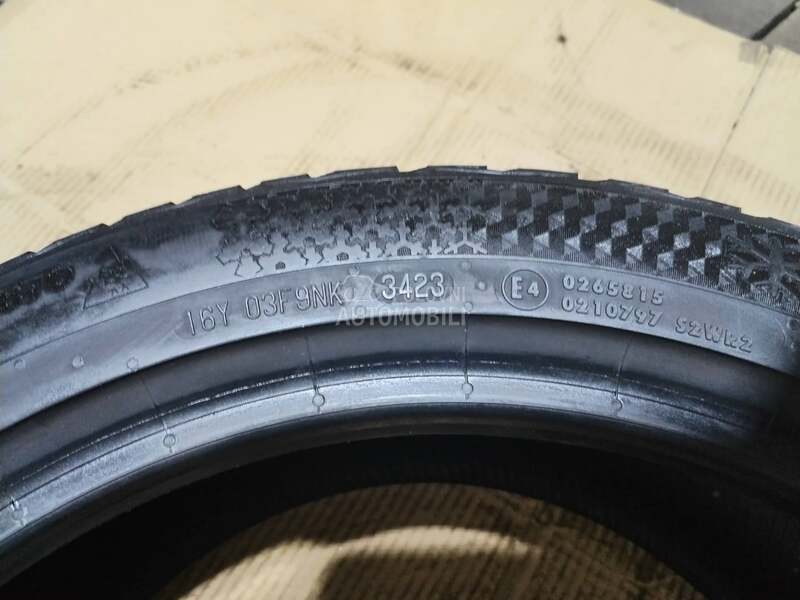 Continental 225/45 R17 Zimska