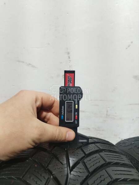 Continental 195/65 R15 Zimska