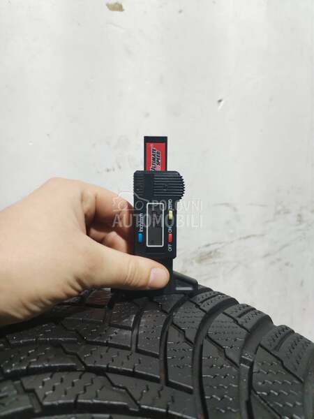 Firestone 225/50 R17 Zimska