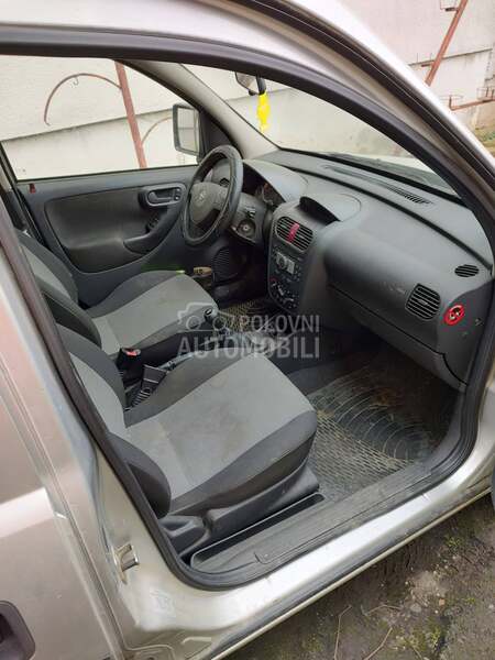 Opel Combo 1,6