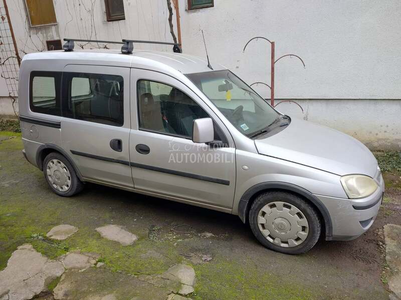 Opel Combo 1,6