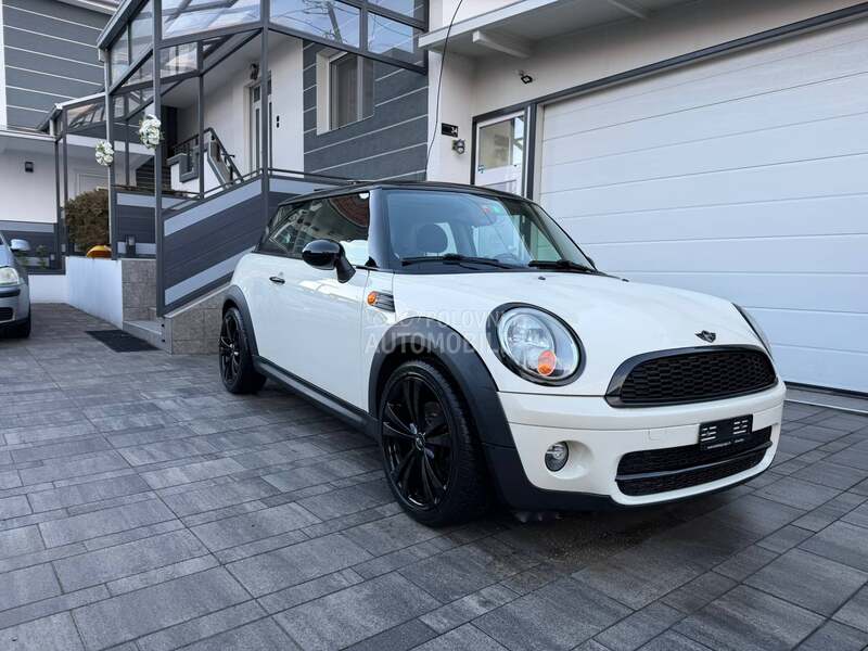 MINI Cooper iz CH  dissel