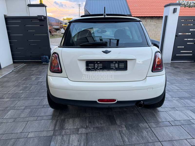 MINI Cooper iz CH  dissel