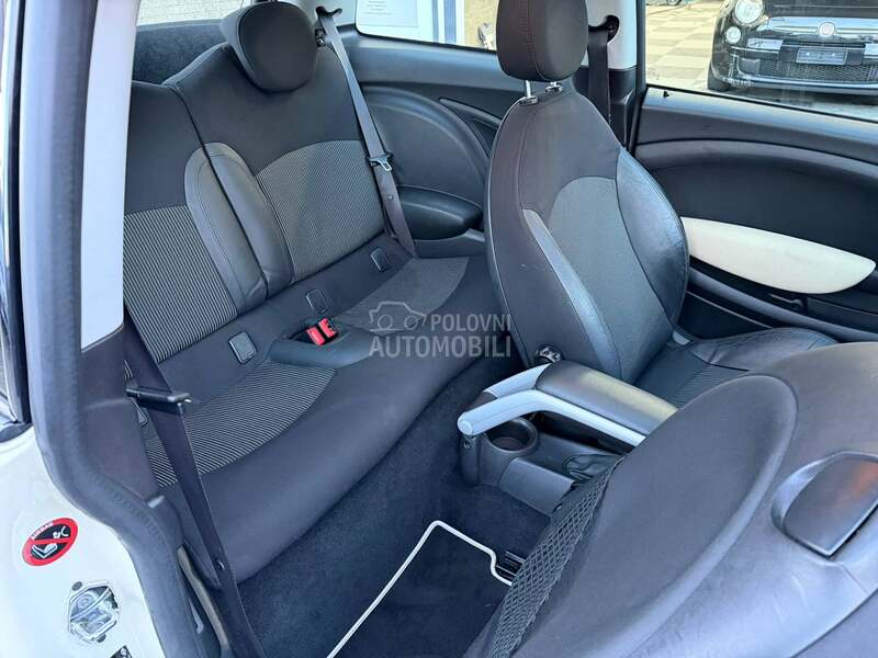 MINI Cooper iz CH  dissel