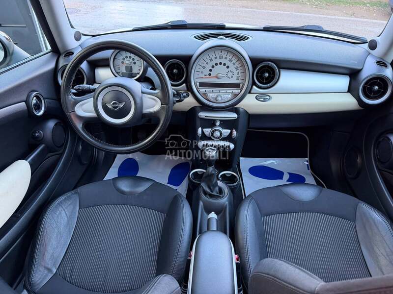 MINI Cooper iz CH  dissel