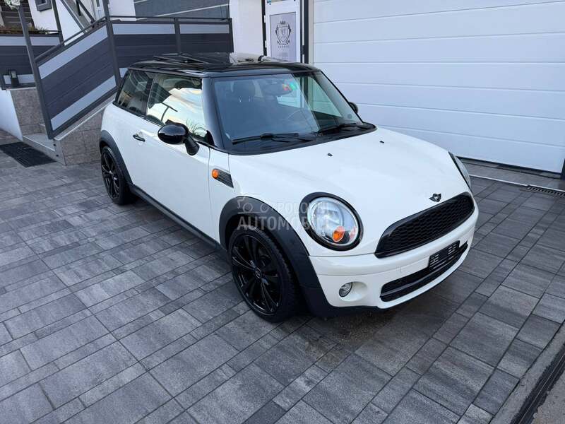 MINI Cooper iz CH  dissel